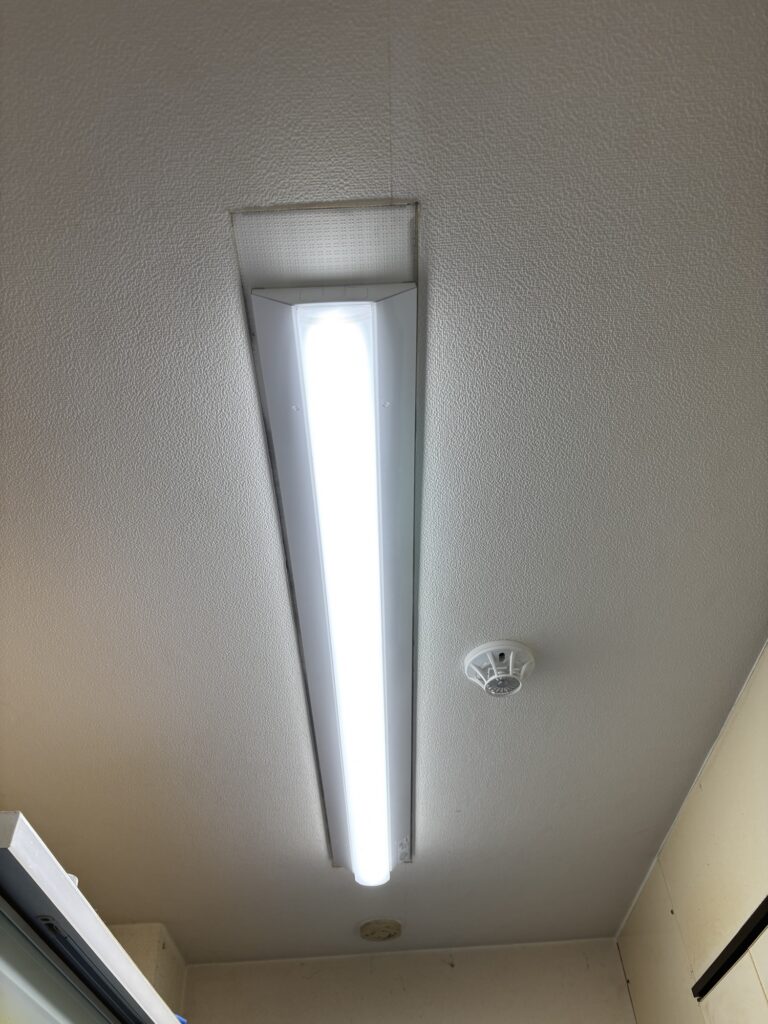 New kitchen ceiling light and under-cabinet light installed in a Japanese home