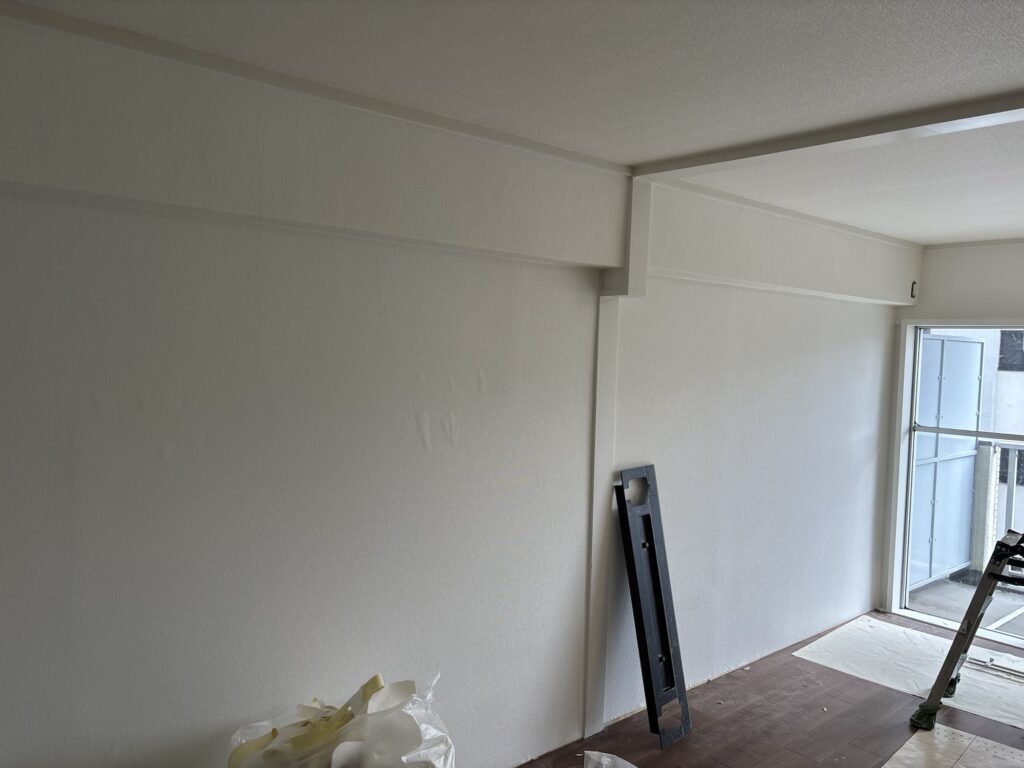 Completed room after wallpaper installation